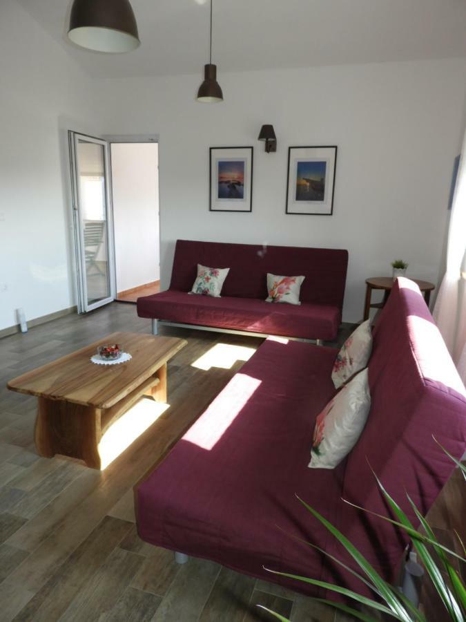 Apartment Thea Pula Exterior foto